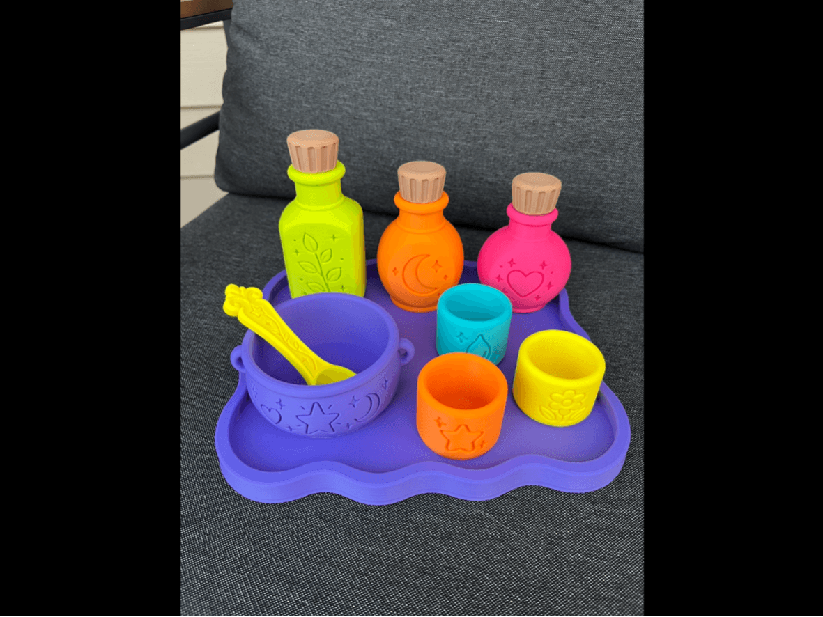 Sprout Potion Play Set, a 3D model by Sky Prints